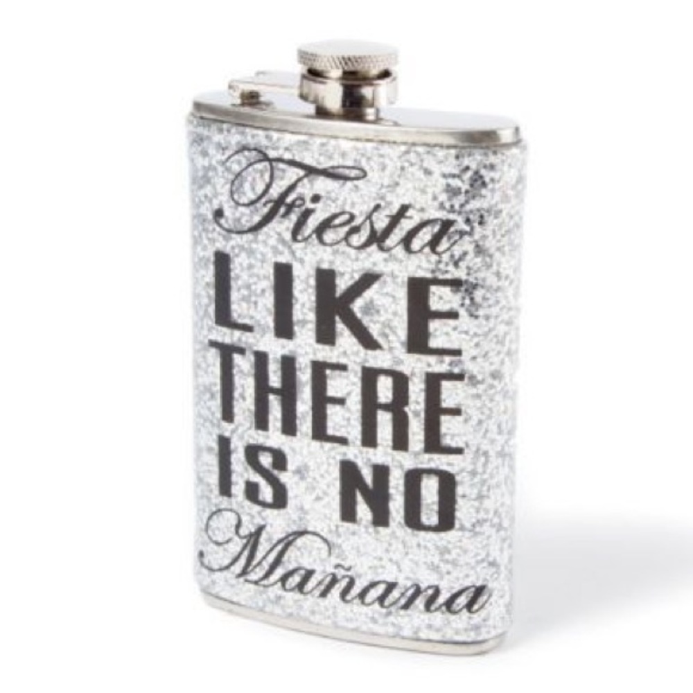 NWT Sparkly Flask! 🍾🥃🥂